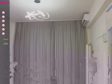 webcam couple alisareal live cam image #4623983