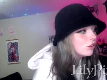 webcam girl lilypixel live cam image #3155355