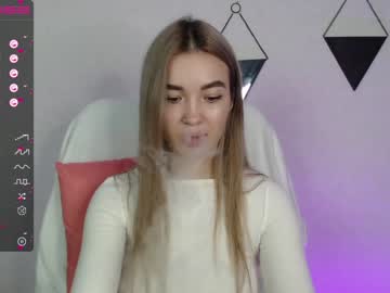 webcam girl yourvirusqueen_ live cam image #2207112