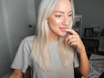 webcam girl miss_bee live cam image #3591391