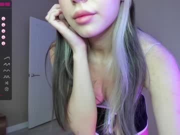 webcam girl deniseone live cam image #2592328