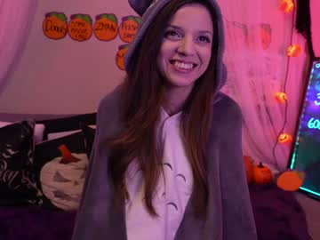 webcam girl thekittykatbar live cam image #357397