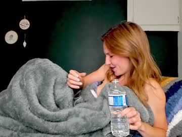 webcam girl innocentprovenguilty live cam image #2918816