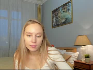 webcam girl amy_touch live cam image #3796079
