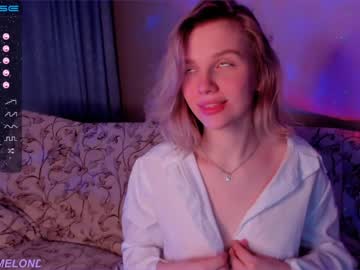 webcam girl melondama live cam image #3247350