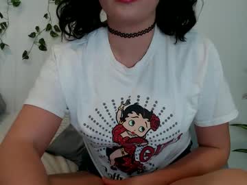 webcam girl gia_is_horny live cam image #6451803