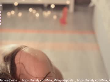 webcam girl mia_milagros live cam image #2668712