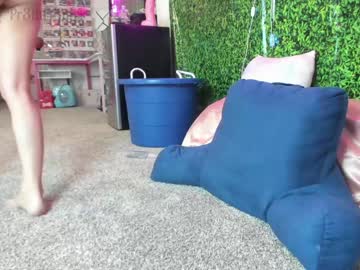 webcam girl pr3ttyp1nkpussy live cam image #1418436