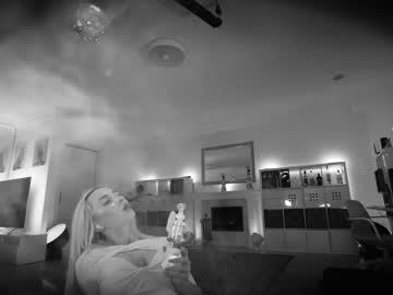webcam girl hannahjames710 live cam image #1403343