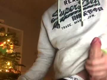 webcam man irish_hound_taste_me live cam image #796637