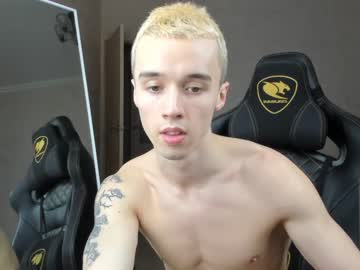webcam man mason_warhol live cam image #6462196