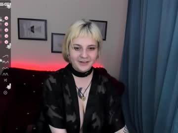 webcam girl yolandi_toit live cam image #2208404