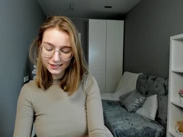 webcam couple christine_bae live cam image #6065593