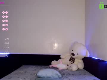 webcam girl fallen_angel_18 live cam image #5328132