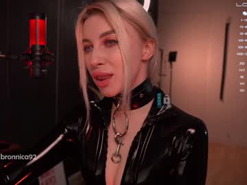 webcam girl bronnica live cam image #3297029