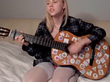 webcam girl sweet_eva_stone live cam image #856613