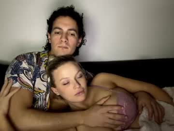 webcam couple chulo33333 live cam image #6162381