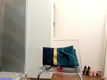 webcam girl hotfallingdevil live cam image #6374044
