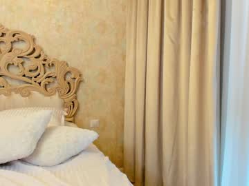 webcam girl doll_lexi live cam image #1278227