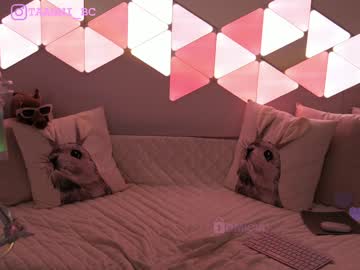 webcam girl taanni_bc live cam image #5136405
