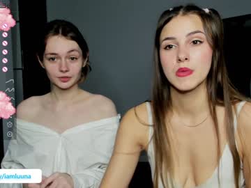 webcam girl mxxnsxsul live cam image #2942842