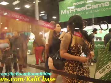 webcam couple theboomboomr00m live cam image #361863