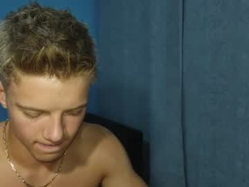 webcam man hogrider192 live cam image #5278945
