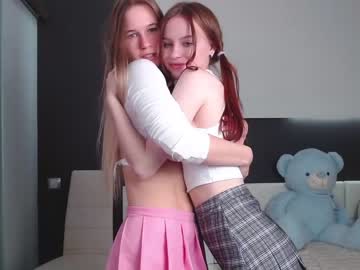 webcam girl sofia_flowers live cam image #2633234