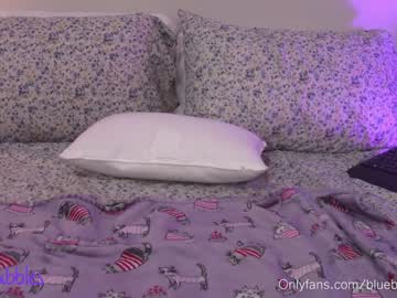 webcam girl bluebubbles118 live cam image #5049962