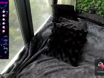 webcam girl sassyt33n live cam image #3895360