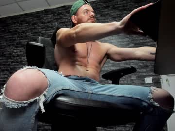 webcam man lancemurphy live cam image #3918241