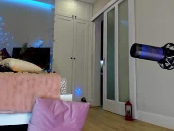 webcam girl lissa_wayne live cam image #6111795