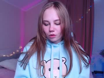 webcam girl little__princesss1 live cam image #330914