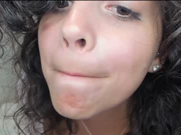 webcam girl lilbeccaxo live cam image #2641372