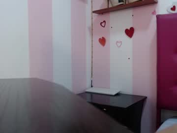 webcam girl angely_18 live cam image #2545831