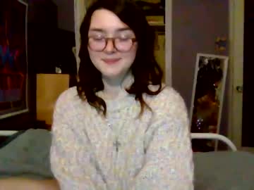 webcam girl soursou live cam image #5836229