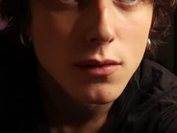 webcam man boyfromanothercity live cam image #5537546