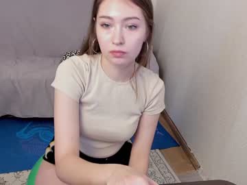webcam girl monica_ladyy live cam image #689996