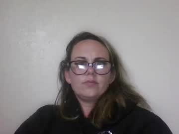webcam girl mikeyybby live cam image #3354763