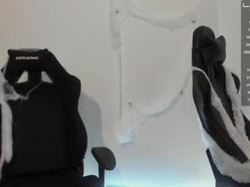 webcam girl emese_ live cam image #419591