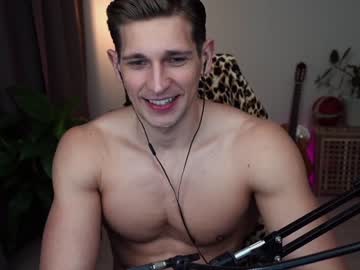 webcam man marcusdiamond live cam image #1713247