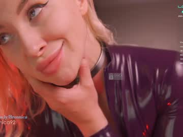 webcam girl bronnica live cam image #5243008