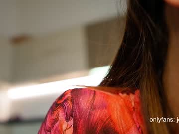 webcam girl therealbonnieclydex live cam image #4111285
