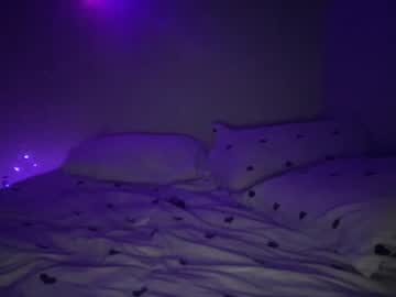 webcam girl prettiestbishhere live cam image #3077319