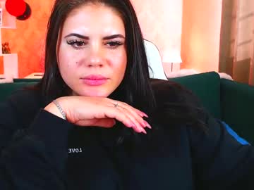 webcam girl lisaa__ann live cam image #3049196