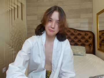 webcam girl lil_stitch live cam image #2735647