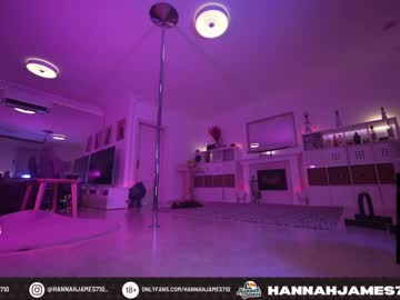 webcam girl hannahjames710 live cam image #3061403