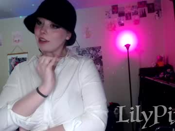 webcam girl lilypixel live cam image #3155248