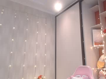 webcam girl hi_teika live cam image #1749244