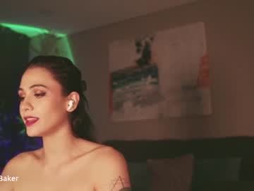 webcam girl gia_baker live cam image #2086475